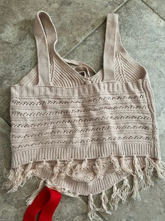 Fringe Tie Front Knit Crop Festival Party Top Red White and Beige size Small - Picture 7 of 8